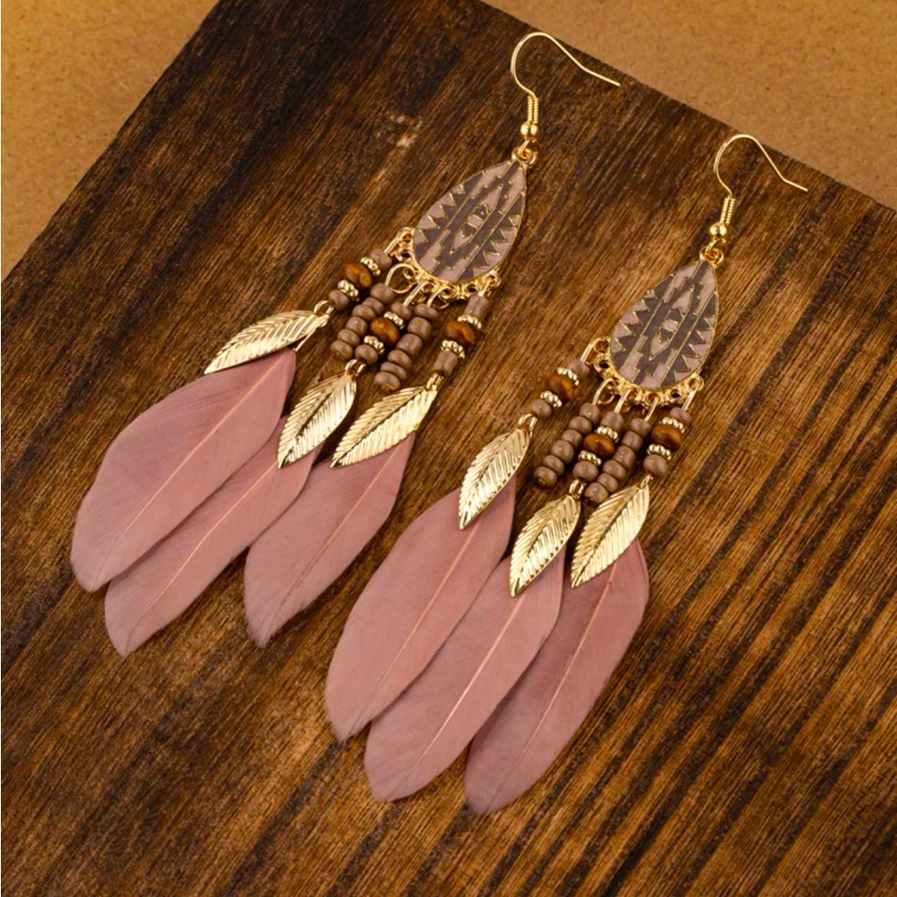 Rose Feather Tassel Earrings NEW 🏷️